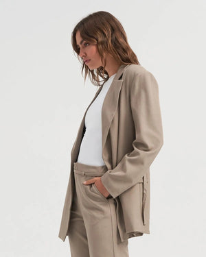 Helene Blazer - Walnut