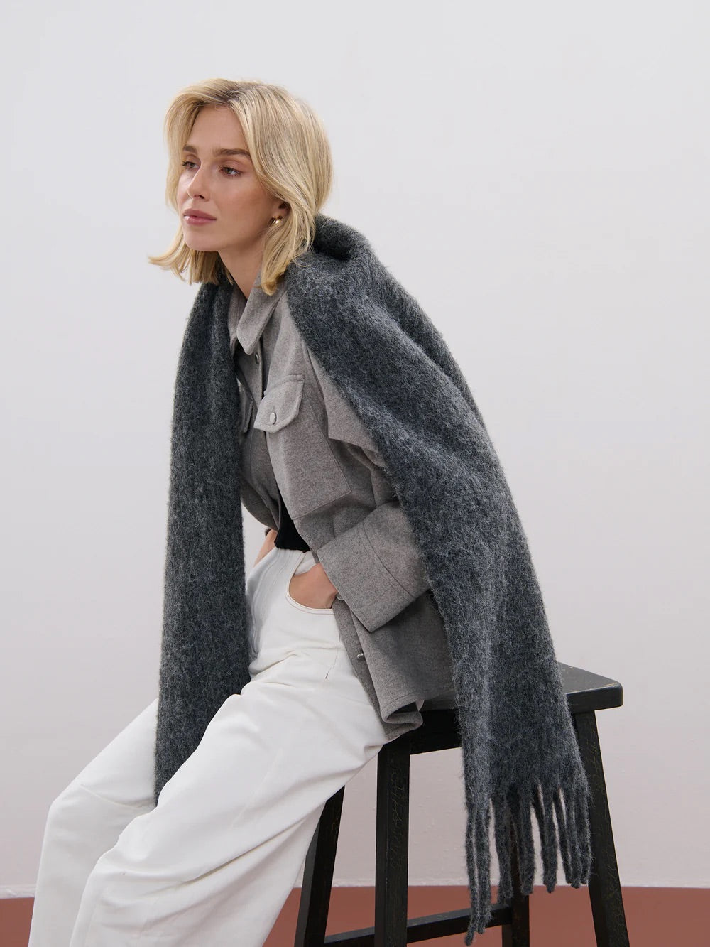 Betty Fluffy Scarf - Charcoal