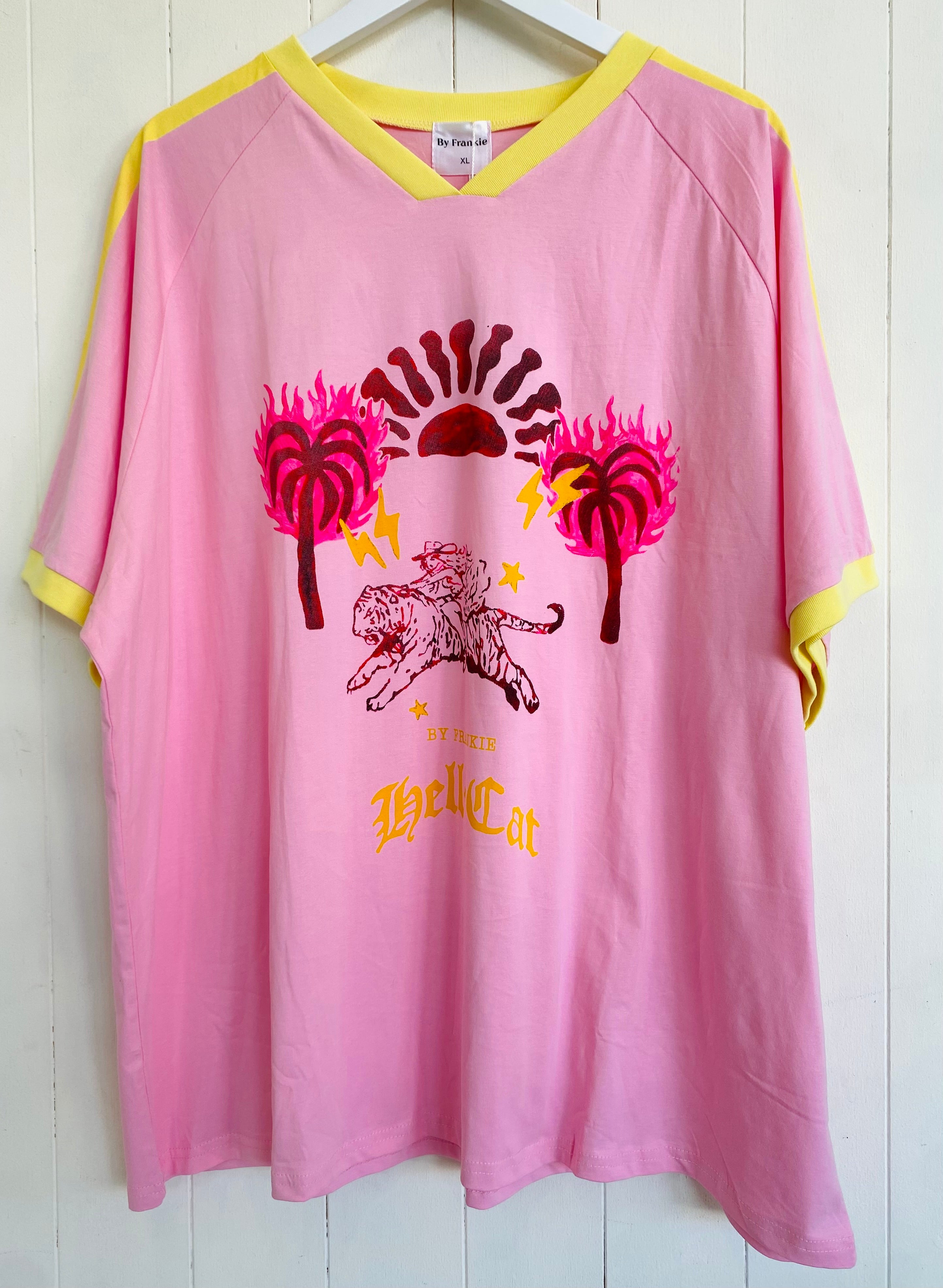 Hell-Cat Jersey Tee Pink