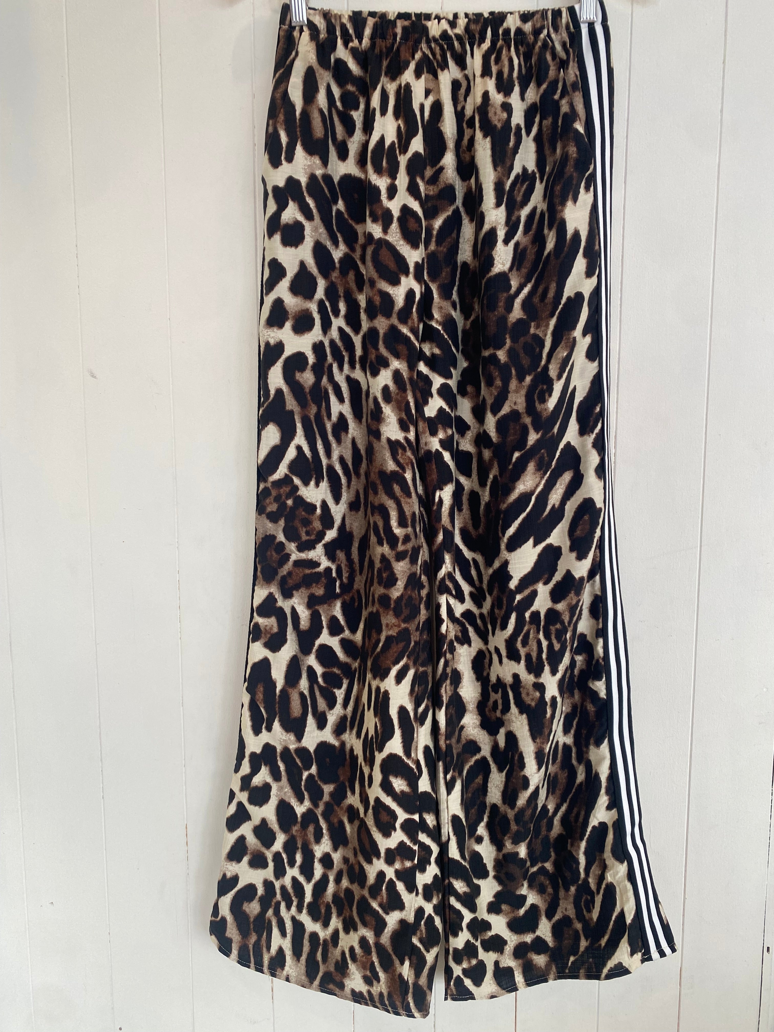 Leopard Print Racer With Black/White Stripe Pant