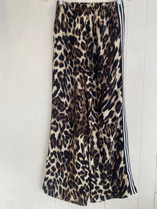 Leopard Print Racer With Black/White Stripe Pant