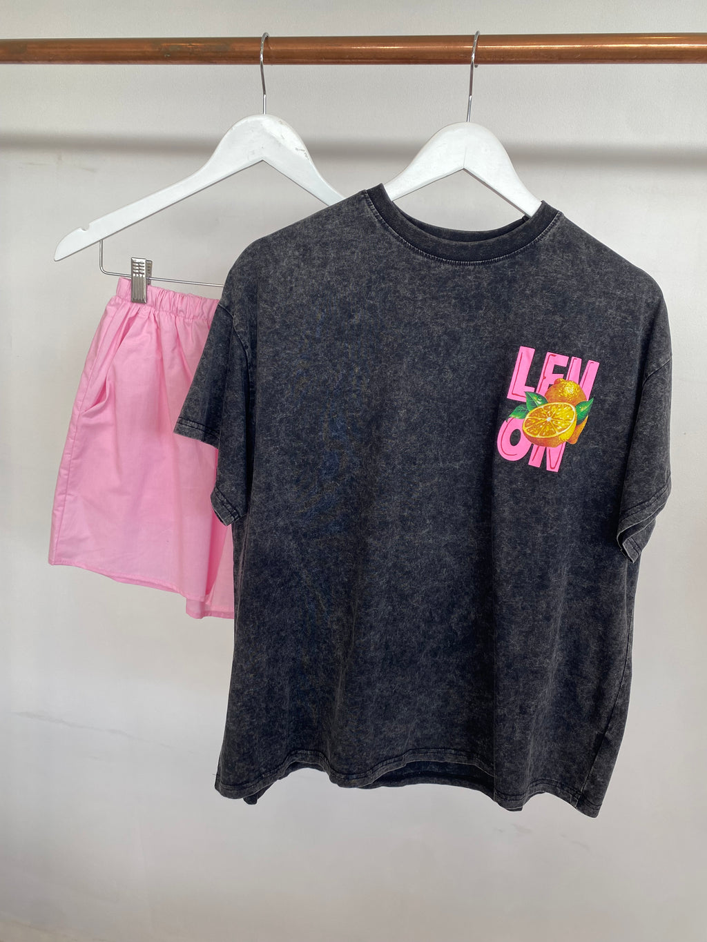 Lemon Acid Wash Tee With Pink Short Set