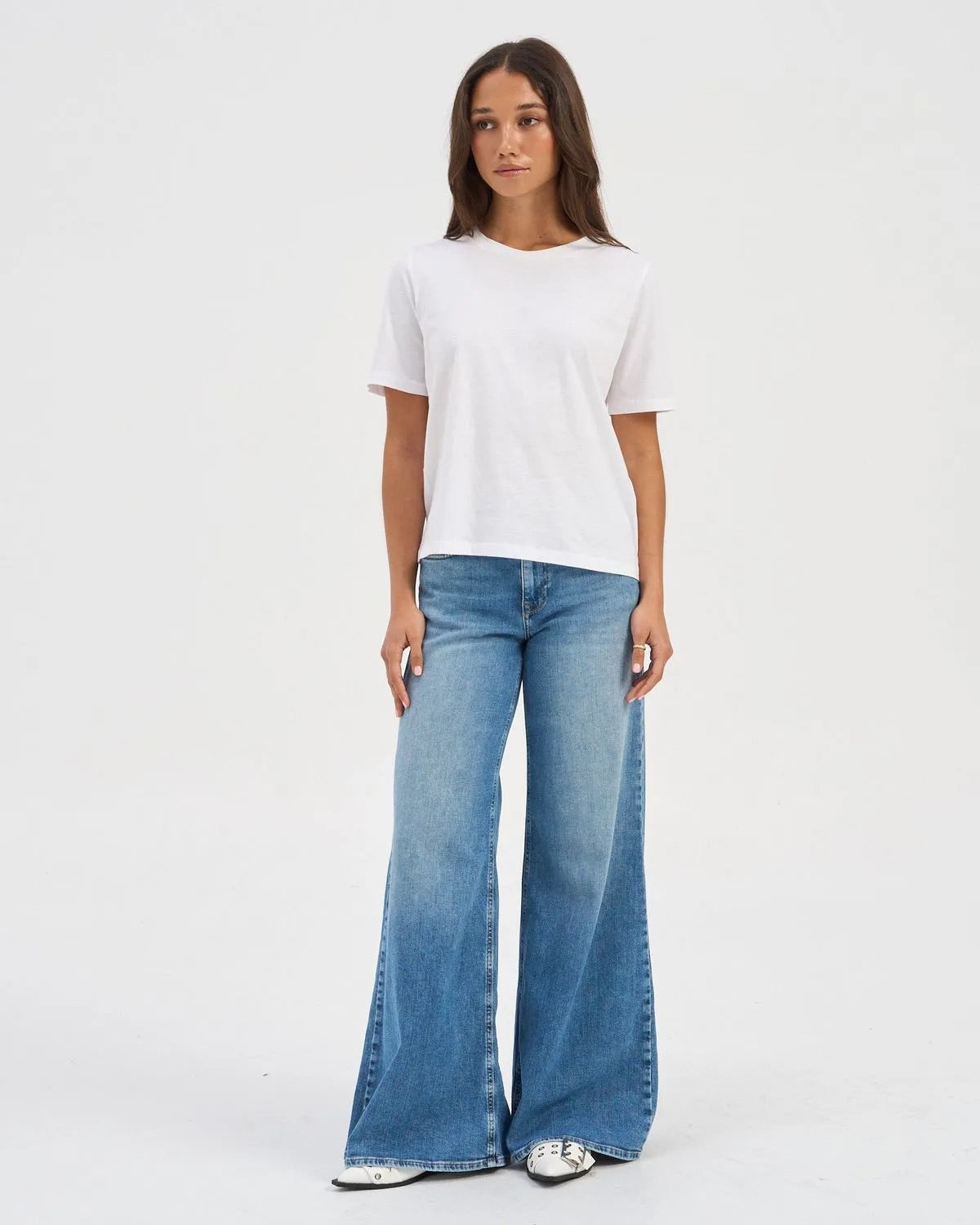 California Wide Leg Jeans - Medium Blue Denim