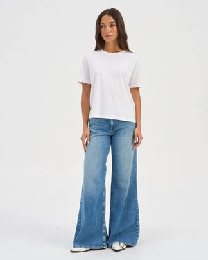 California Wide Leg Jeans - Medium Blue Denim