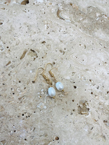 Saint Maïden Single Pearl Drop Earrings White